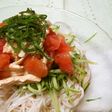 トマトと鶏むね肉の冷そうめん