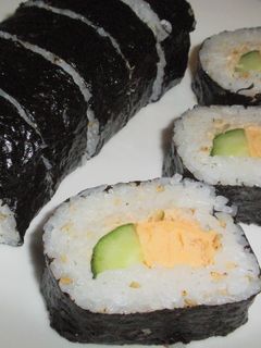 ツナマヨと卵焼きの巻き寿司-レシピのメイン写真
