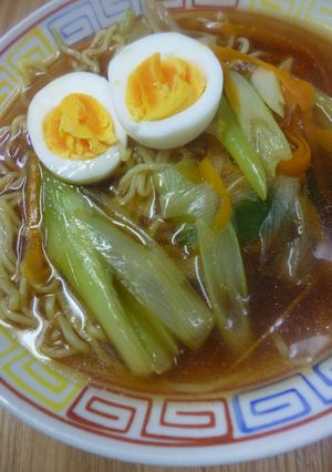 白ネギ＆にんじん一杯・醤油ラーメン-レシピのメイン写真