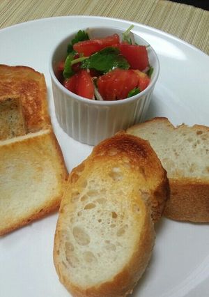 簡単♪トマトとセロリのブルスケッタ♪-レシピのメイン写真