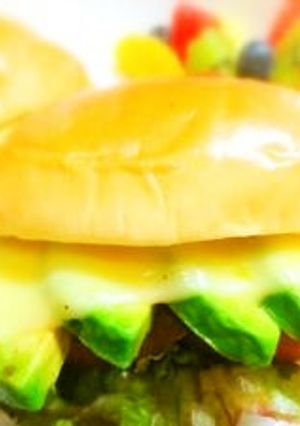 アボカドとチーズのロールサンド-レシピのメイン写真