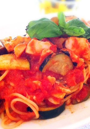 夏野菜とタラのトマトソースパスタ-レシピのメイン写真