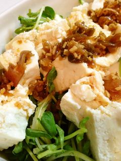 豆苗と豆腐のサラダ-レシピのメイン写真