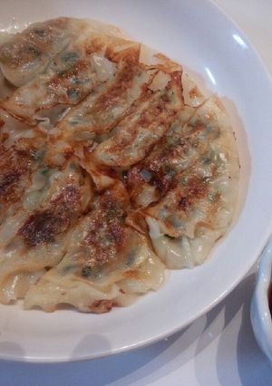 親子で作ろう！ホットプレート餃子2種☆-レシピのメイン写真