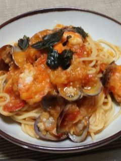 あさりと海老のトマトソースパスタ-レシピのメイン写真