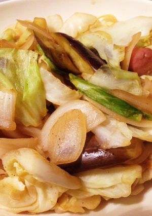 ナスとキャベツのさっぱりぽん酢炒め-レシピのメイン写真