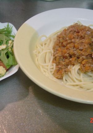生トマトとケチャップでミートソーススパ♪-レシピのメイン写真