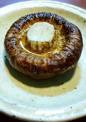 バーナー処理で新食感フライパン焼き椎茸　-レシピのメイン写真