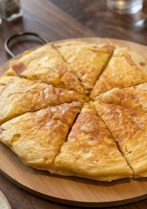 2歳息子のお気に入り朝食ピザパンケーキ-レシピのメイン写真