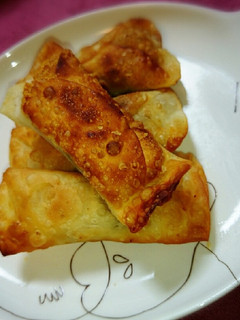 余った餃子の皮で和風ツナマヨ焼き揚げ☆-レシピのメイン写真