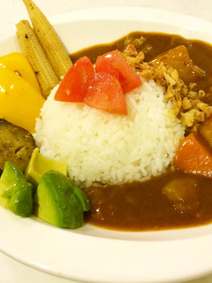トマトがきめて!野菜たっぷりカレー-レシピのメイン写真