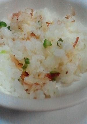 幼児食☆アスパラと鰹ぶし入り簡単ご飯-レシピのメイン写真