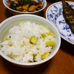 รูปของ サツマ芋ご飯