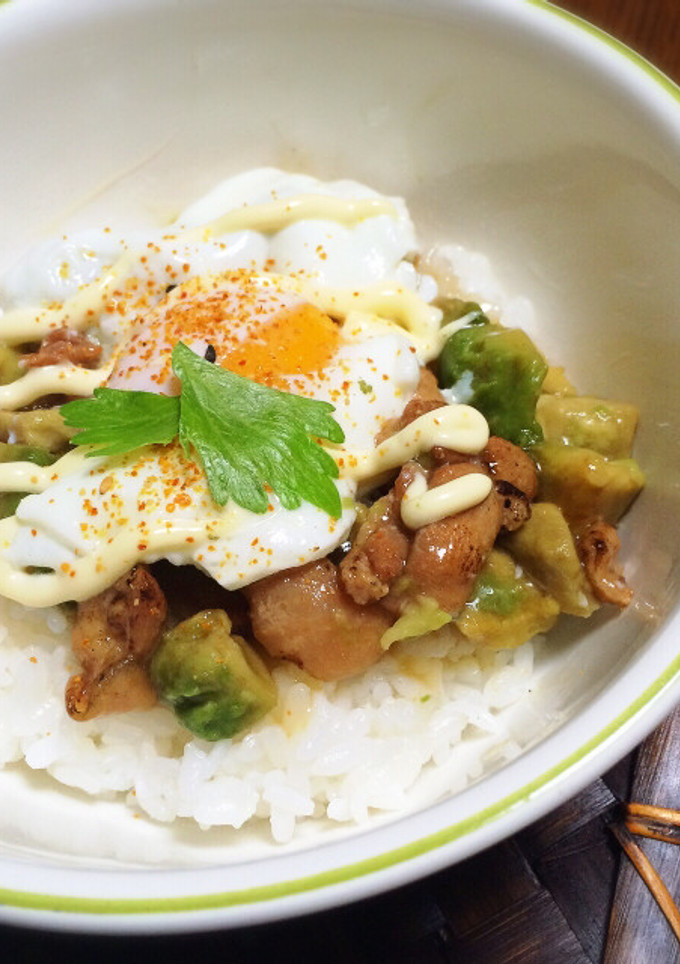 火を使わず！てりたまアボカド丼☆ずぼら飯-レシピのメイン写真