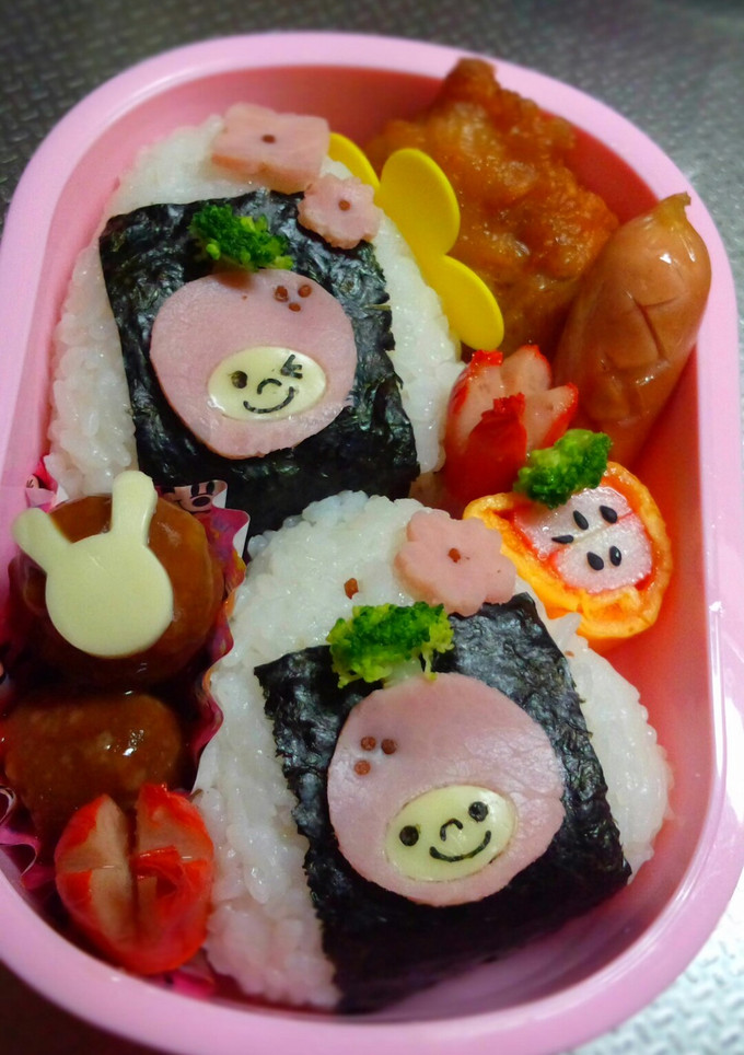 幼稚園 お弁当★いちごおにぎり★-レシピのメイン写真