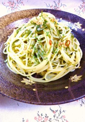 タバスコ＆めかぶのピリ辛ふわとろパスタ-レシピのメイン写真