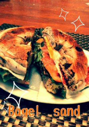 お腹大満足❤ベーグルサンド！！-レシピのメイン写真