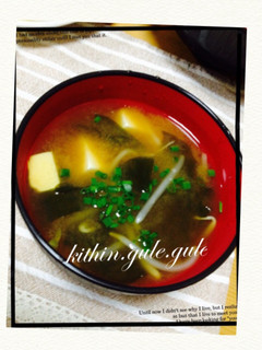 節約♪もやしとワカメの味噌汁-レシピのメイン写真