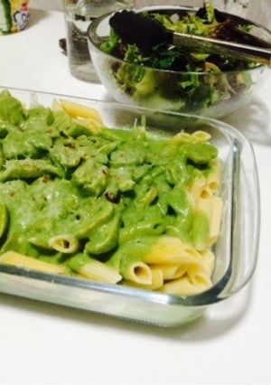アボカドクリームパスタ-レシピのメイン写真