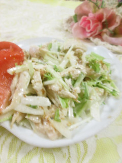 鶏肉と玉ねぎで♫わさびマヨ醤油サラダ-レシピのメイン写真