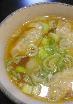 焼餃子より、生ニンニク香るスープ餃子！-レシピのメイン写真
