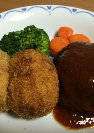 材料4つ☆簡単美味しいハンバーグのソース-レシピのメイン写真