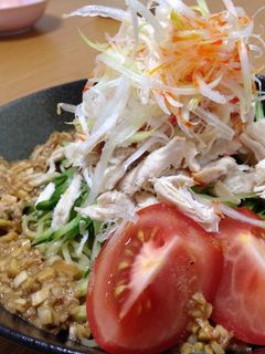 香味タレが決めて!棒棒鶏風冷やし中華-レシピのメイン写真