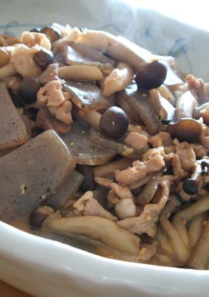 豚肉とこんにゃくとキノコの味噌炒め-レシピのメイン写真