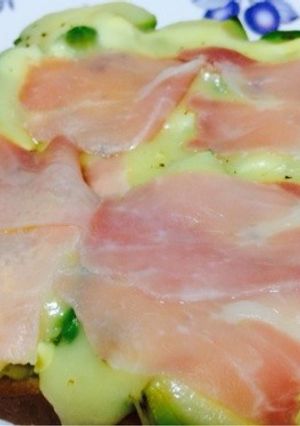 簡単♪アボカドチーズトースト-レシピのメイン写真