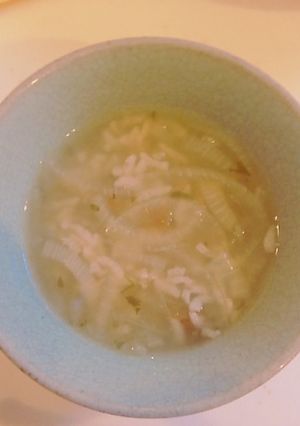 玉葱 とろろ昆布 梅肉 おじや-レシピのメイン写真