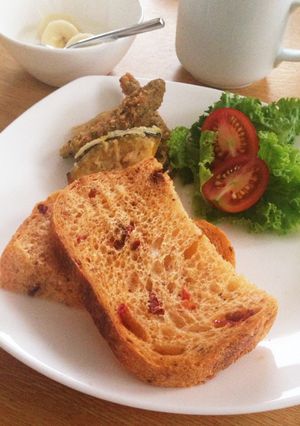 HBでドライトマトの食パン-レシピのメイン写真