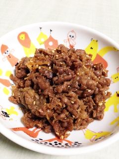 簡単☆ちょっぴり甘めの牛肉の時雨煮-レシピのメイン写真