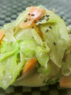 レタスとニンジンの胡麻クリーム和え-レシピのメイン写真