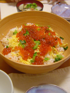 炊飯器だけで!!楽々♪鮭寿司-レシピのメイン写真