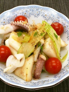 塩糀でイカとセロリのサッと炒め-レシピのメイン写真