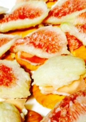 ワインのおともに♪いちじく＆生ハムチーズ-レシピのメイン写真
