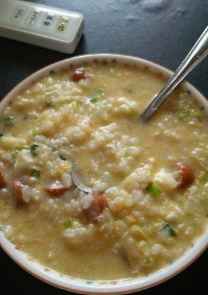 簡単冷凍ご飯と固形スープのもとでおじや-レシピのメイン写真