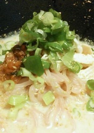 豆乳ごまだれで♫梅と蒸し鶏の冷うどん。-レシピのメイン写真