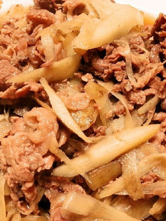 丼でもOK!☆牛肉とごぼうの煮物☆-レシピのメイン写真