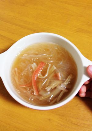 簡単♪カニカマと春雨の中華スープ♪-レシピのメイン写真