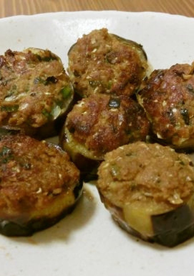 餃子のタネの残りを活用！肉ナス焼き-レシピのメイン写真