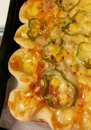 耳にチーズが入ったピザ-レシピのメイン写真