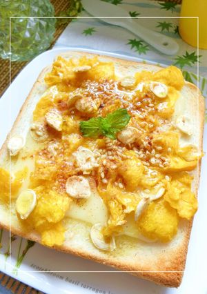 南瓜のワタ・種のトースト-レシピのメイン写真