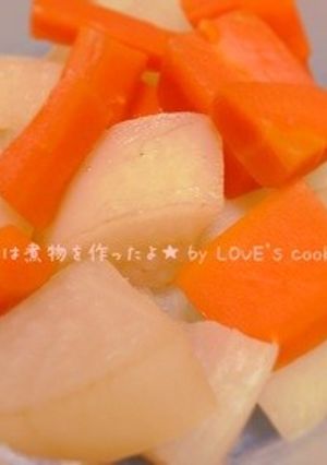 簡単！手間なし！大根と人参の甘煮-レシピのメイン写真