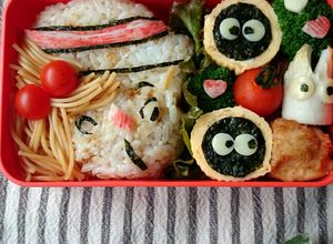 キャラ弁☆めいちゃんと小トトロ(ジブリ)-レシピのメイン写真
