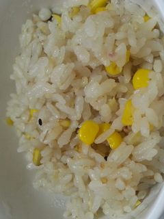ほんのり甘いとうもろこしご飯-レシピのメイン写真