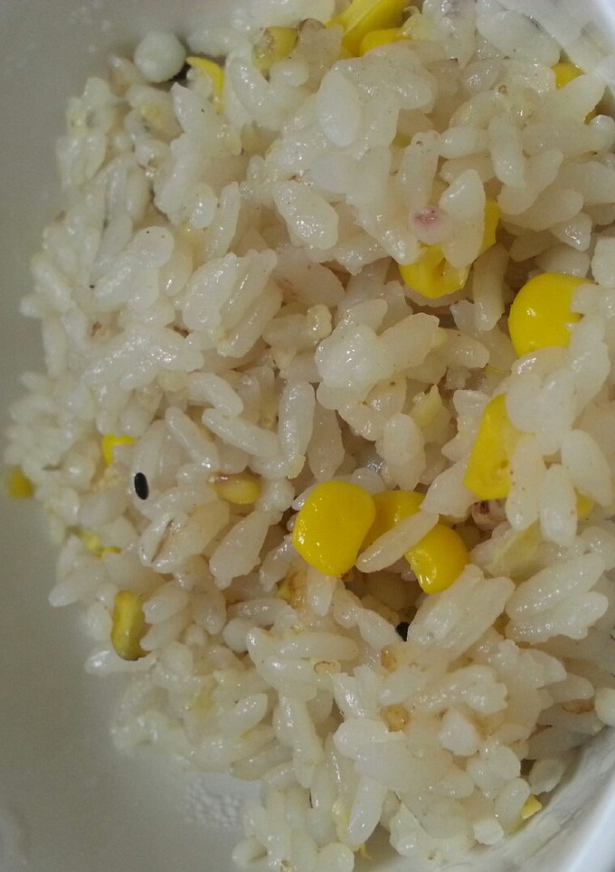 ほんのり甘いとうもろこしご飯-レシピのメイン写真