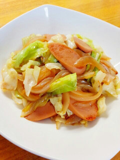 キャベツ万歳♪野菜と魚肉ソーセージ炒め-レシピのメイン写真