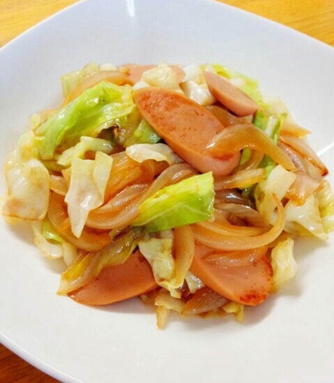 キャベツ万歳♪野菜と魚肉ソーセージ炒め-レシピのメイン写真