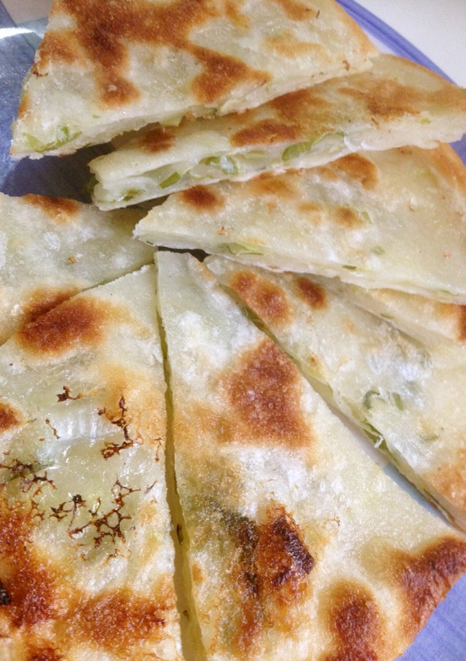 餃子の皮のねぎパイ-レシピのメイン写真